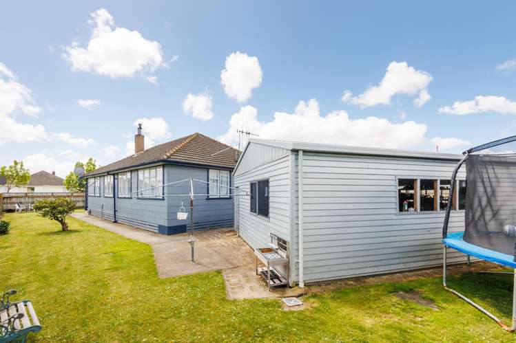 17 Tyne Street Roslyn_18