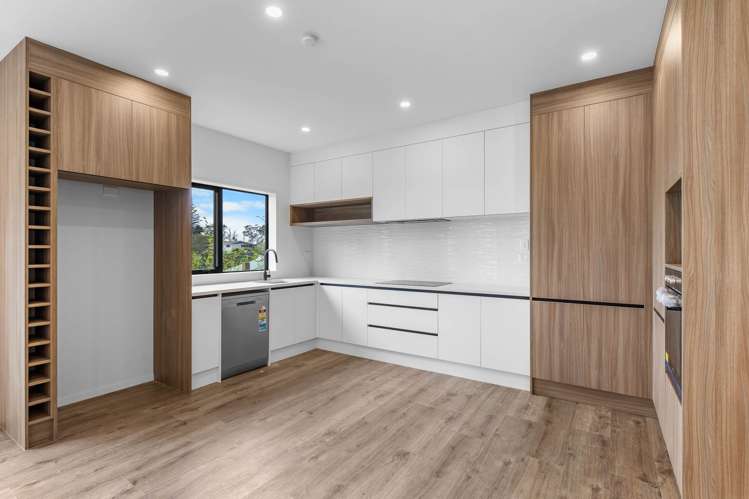 127 Glengarry Road Glen Eden_22