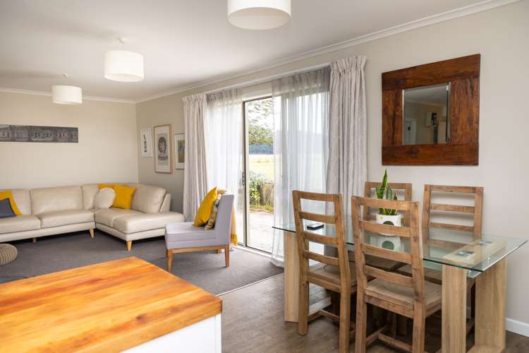 1334 Riversdale Waikaia Road Gore Surrounds_12