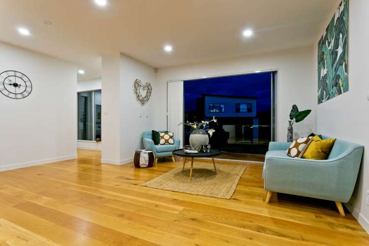 42 Remuremu Street Long Bay_13