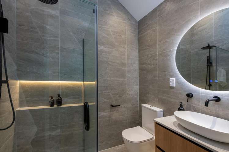 15b Kiri Place Mairangi Bay_10