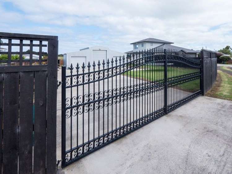 17 Ponderosa Place Opunake_3