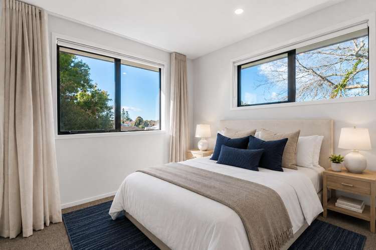 12A Rene Place Sunnyhills_10