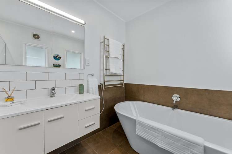 21a Forrest Hill Road Milford_22