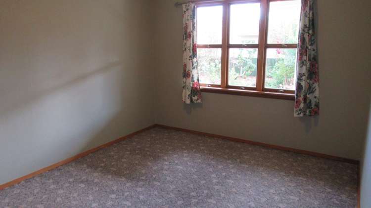 46 Parsonage Road Waimate_11