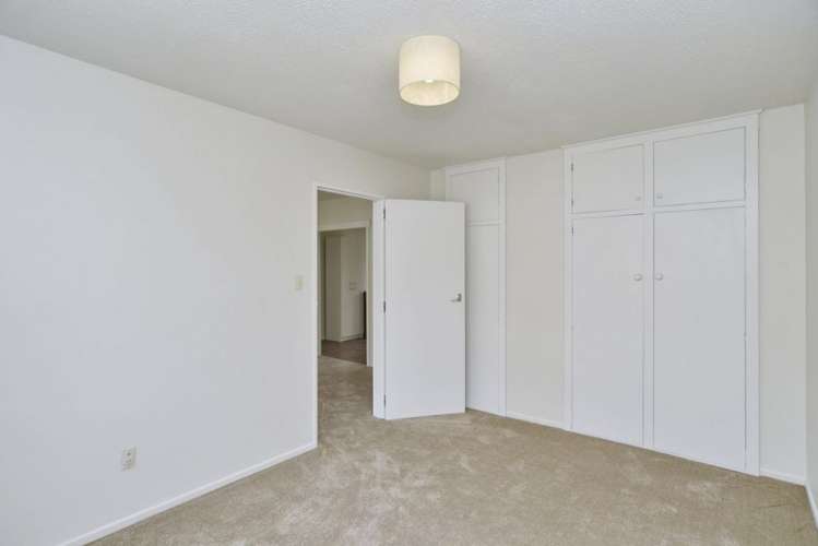 4/6 Lane Street Woolston_10