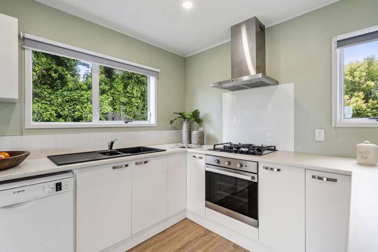 5 Fallow Street Browns Bay_12