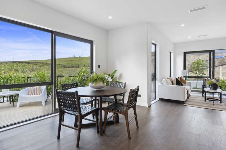 2 Fredrica Crescent Wainui_3