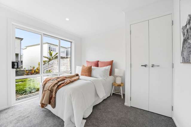 34 Fernly Rise Flat Bush_4