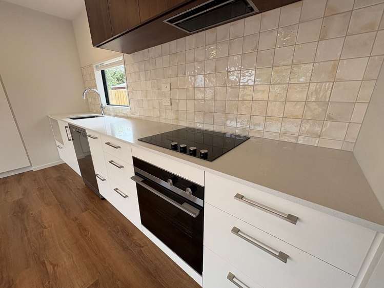 7/527 Hereford Street Linwood_9