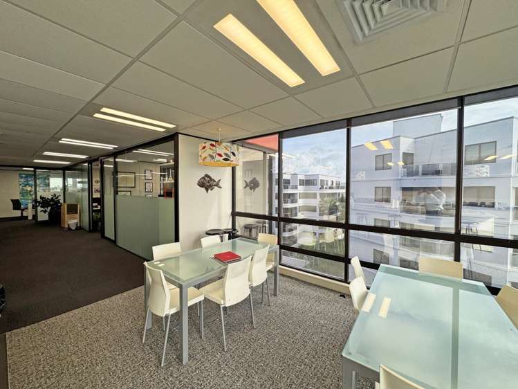 Level 3/159 Hurstmere Road Takapuna_6