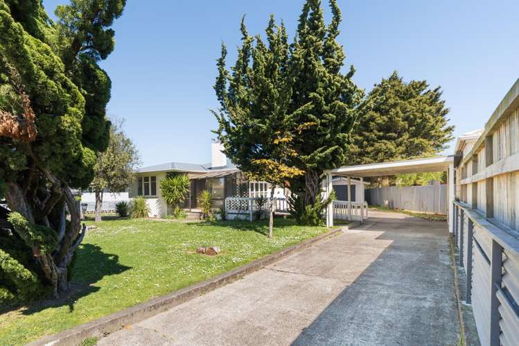 8 Lewis Place Highbury_16