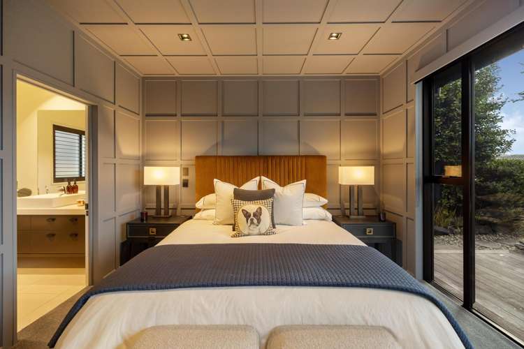 7 Reading Court Jacks Point_26