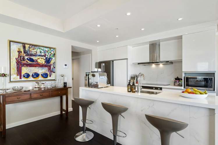 1406/47 Beach Road Auckland Central_11
