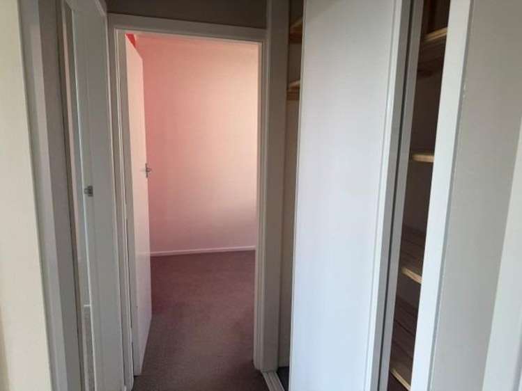 2/15a Holsworthy Road Lower Vogeltown_16