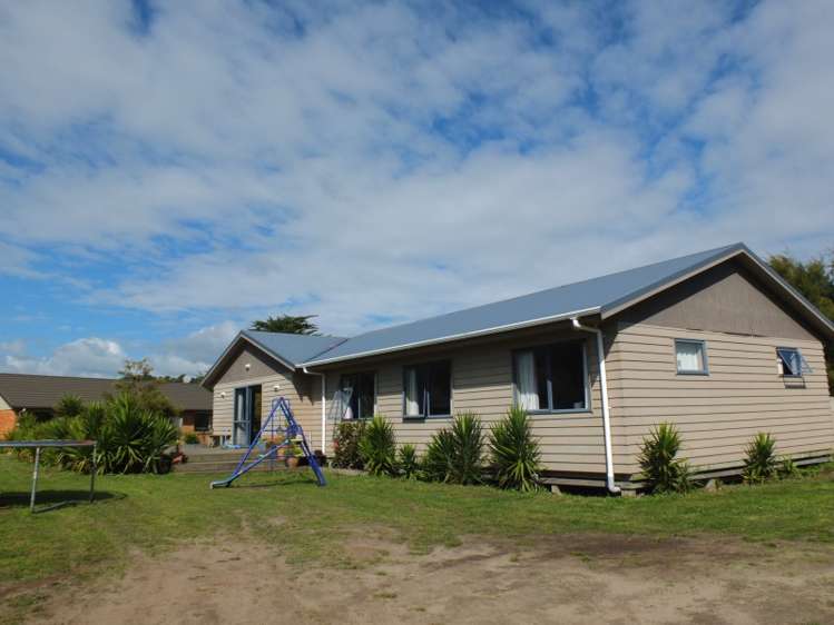 16 Brown Street Foxton_13