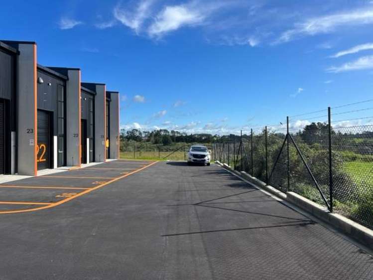 21 & 22/90A Hobsonville Road Hobsonville_4