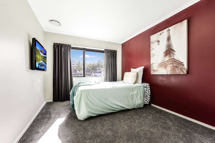 7 Friesian Place Grandview Heights_8