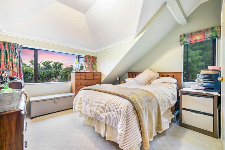 2/3 Lyell Court Clover Park_15