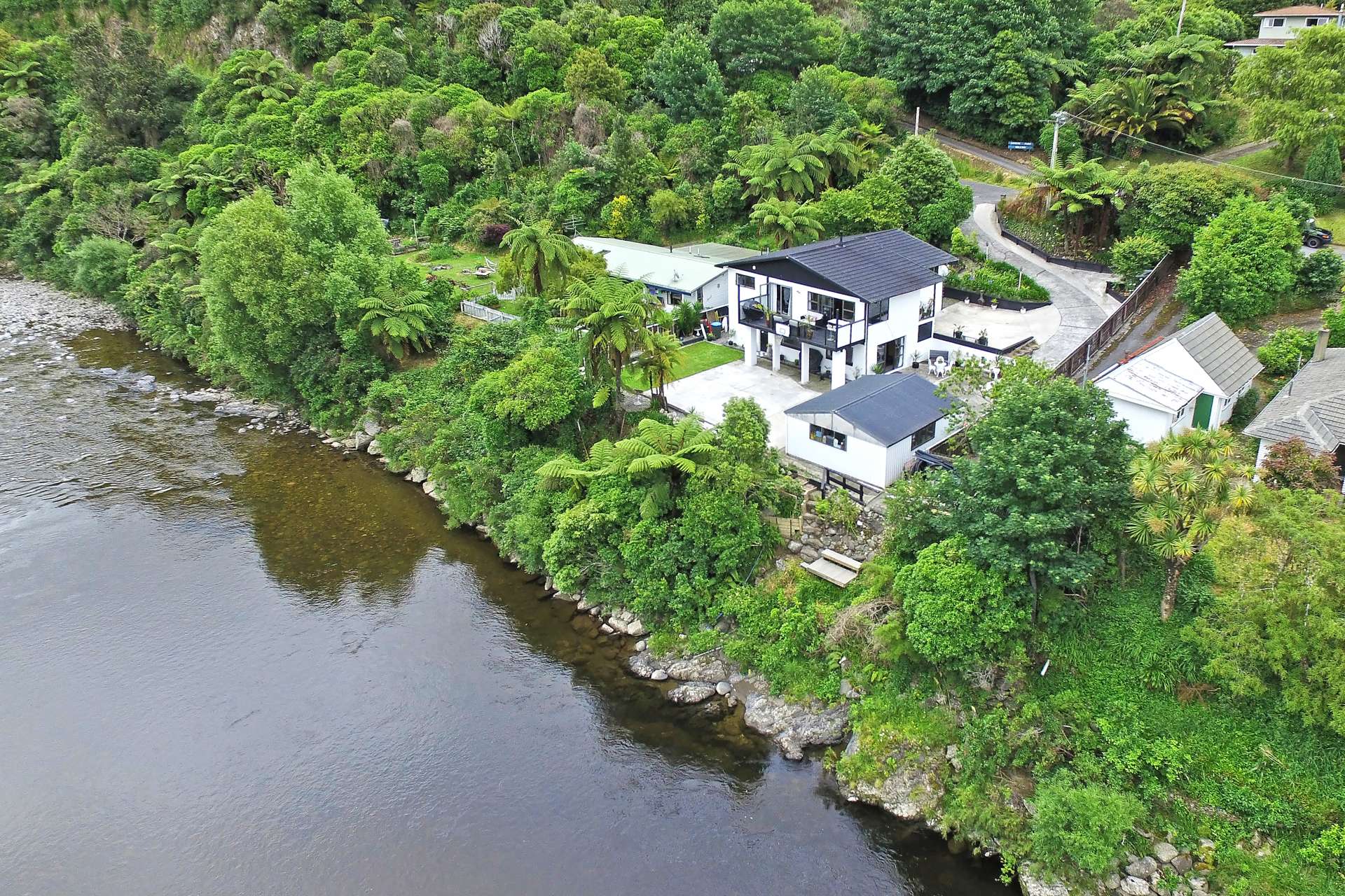 67 Bridge Road Birchville_0