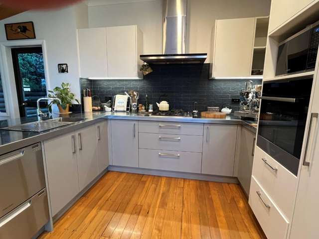 4 Roslyn Road Bluff Hill_3