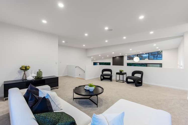 18 Tuatini Place Long Bay_13