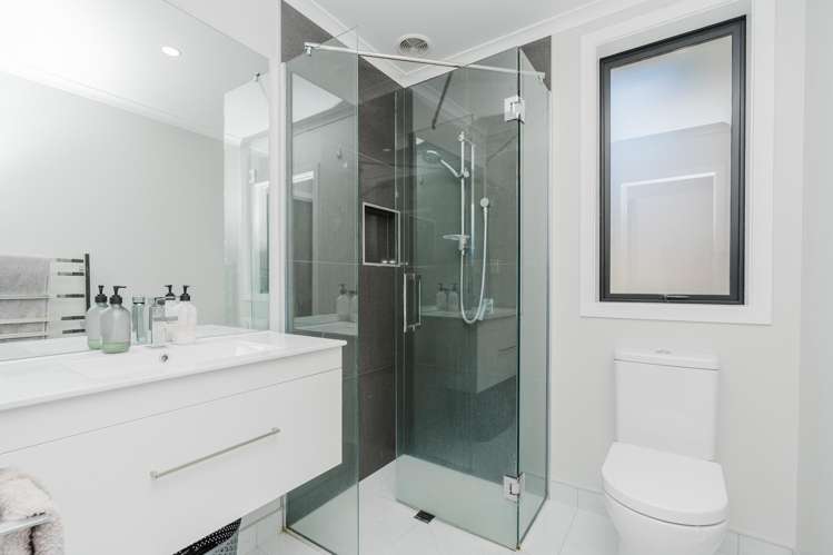 1/8 Bostonkip Crescent Fitzroy_11