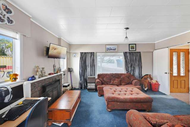 134 Gloucester Road Manurewa_4