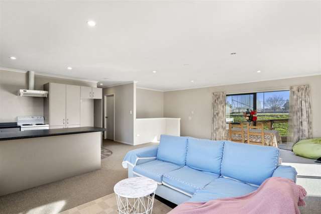 62 Meander Drive Welcome Bay_4