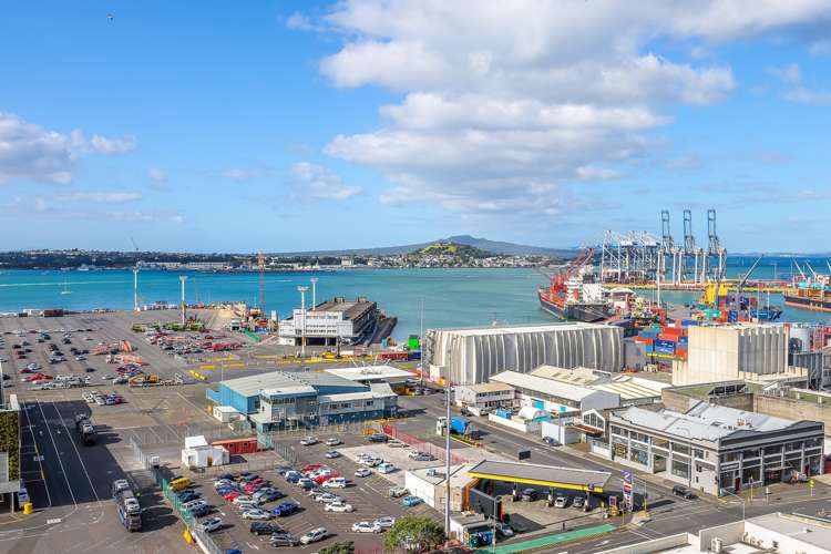 1603/18 Beach Road Auckland Central_0