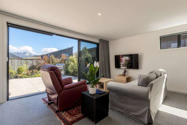 84 Howden Drive Jacks Point_4