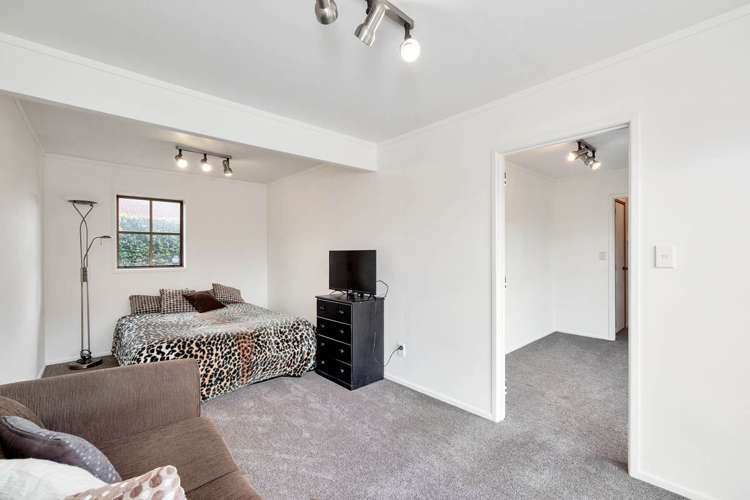 1/48 East Coast Road Milford_16