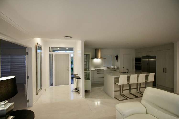 76 Leeward Drive_3