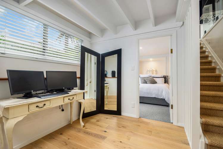 679 Huia Road Parau_17