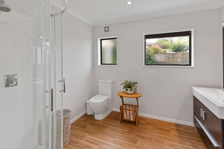 27 Bens Place Springvale_8