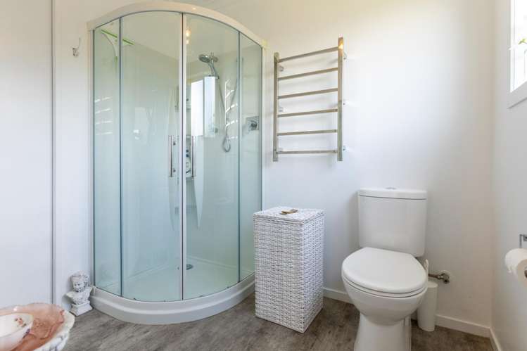 113 and 115 Grey Street Woodville_17