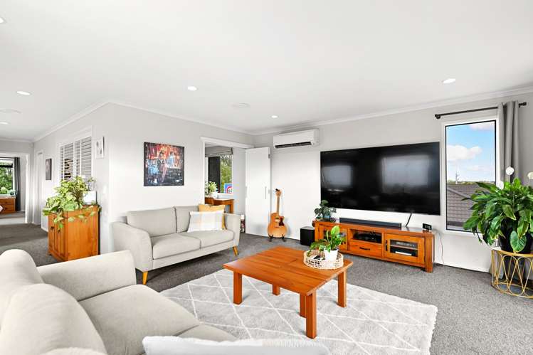 9 Bishopsworth Way Huntington_20