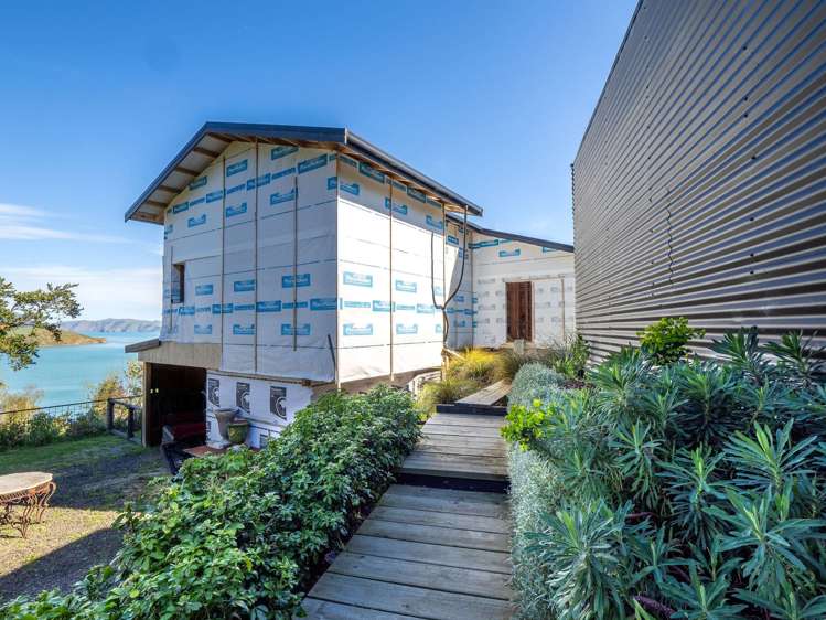 5 Monarch Drive Robinsons Bay_8