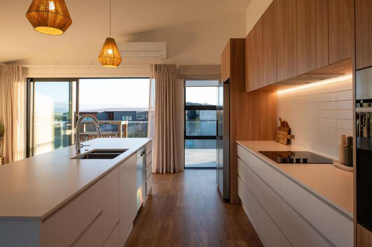 52 Rangitahi Road Raglan_1