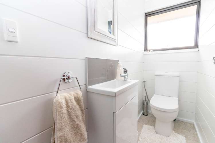 9 Walmsley Crescent Paeroa_11