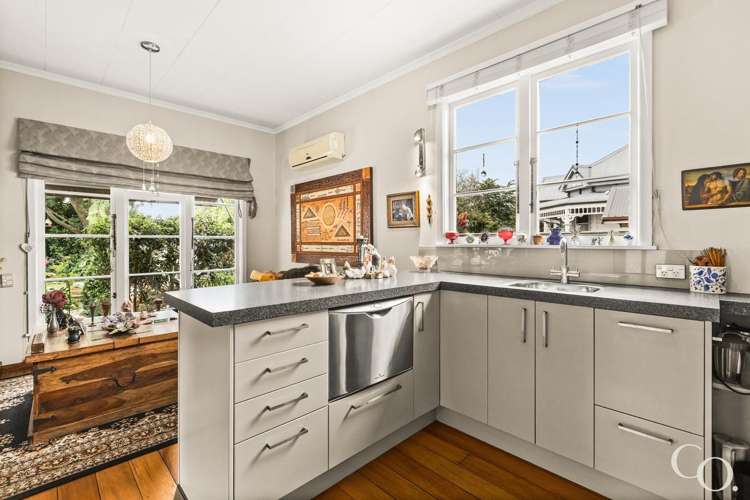 904 Frederick Street West_4