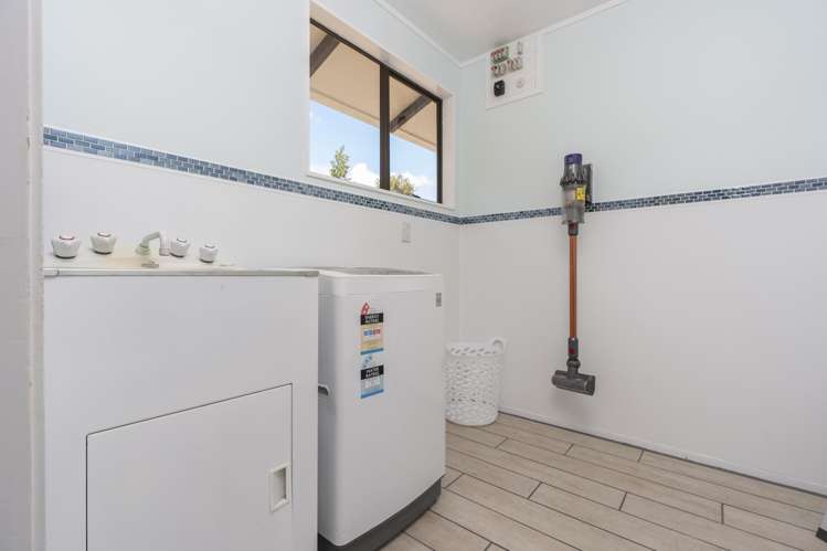 113 Church Road Ngararatunua_13