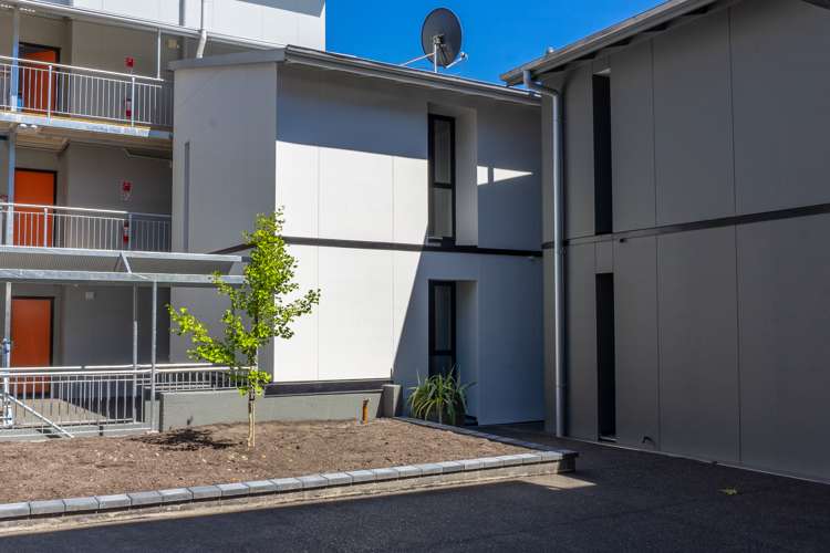 2/169 Fitzgerald Avenue Christchurch Central_10