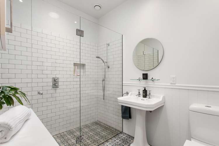 6 Hawkesbury Avenue Saint Albans_12