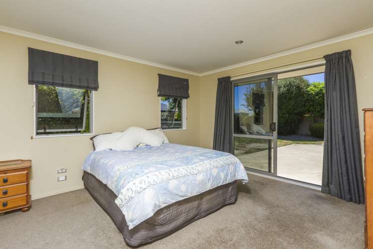14 Wanderers Avenue Brightwater_12