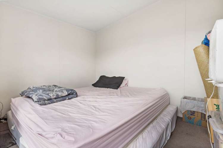 9 Serrano Place Clover Park_16