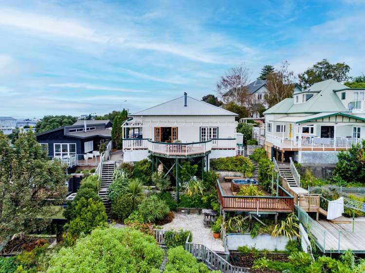 7 Lucy Road Bluff Hill_19