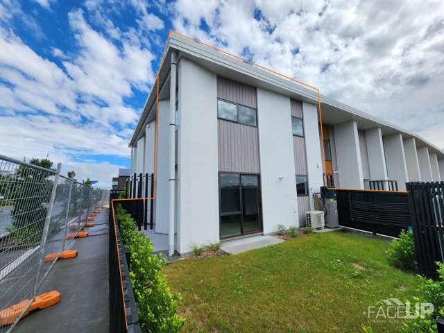 86 Glidepath Road Hobsonville_1