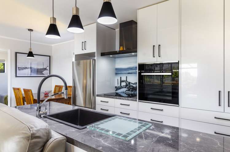 6 Turangitukua Terrace Kuratau_20