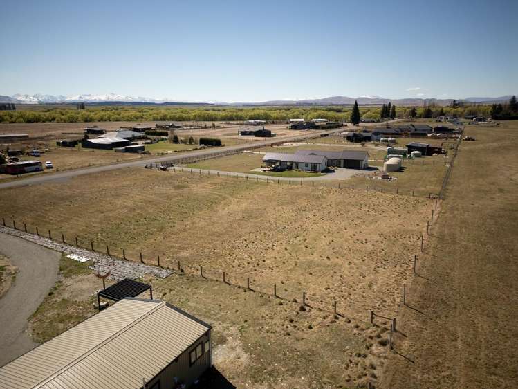 59 Old Glen Lyon Road Twizel_13